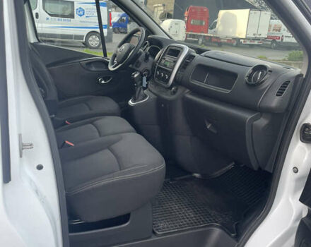 Белый Рено Трафик, объемом двигателя 2 л и пробегом 205 тыс. км за 16999 $, фото 18 на Automoto.ua