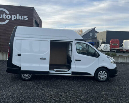 Белый Рено Трафик, объемом двигателя 2 л и пробегом 205 тыс. км за 16999 $, фото 9 на Automoto.ua