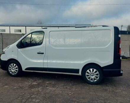 Белый Рено Трафик, объемом двигателя 2 л и пробегом 185 тыс. км за 17300 $, фото 16 на Automoto.ua