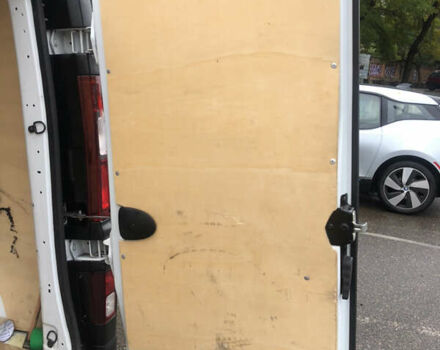 Білий Рено Трафік, об'ємом двигуна 2 л та пробігом 257 тис. км за 16800 $, фото 6 на Automoto.ua