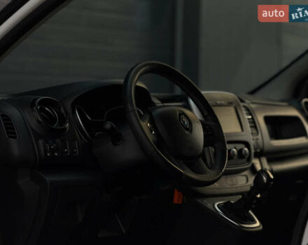 Белый Рено Трафик, объемом двигателя 2 л и пробегом 118 тыс. км за 18700 $, фото 40 на Automoto.ua