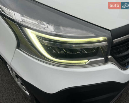 Белый Рено Трафик, объемом двигателя 2 л и пробегом 166 тыс. км за 16890 $, фото 10 на Automoto.ua