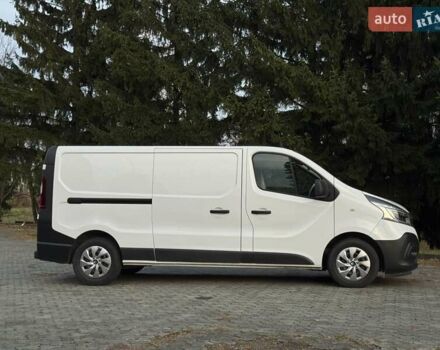 Білий Рено Трафік, об'ємом двигуна 1.6 л та пробігом 206 тис. км за 16100 $, фото 9 на Automoto.ua