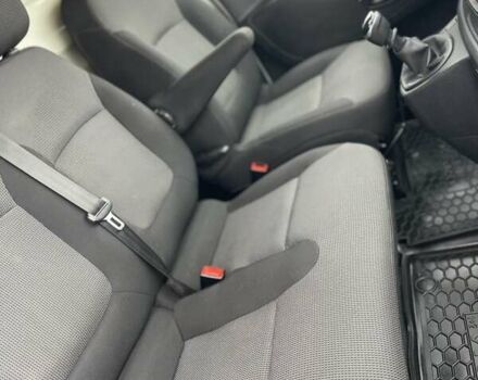 Белый Рено Трафик, объемом двигателя 2 л и пробегом 208 тыс. км за 16900 $, фото 17 на Automoto.ua