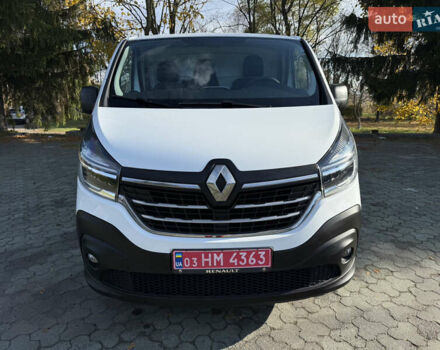 Белый Рено Трафик, объемом двигателя 2 л и пробегом 185 тыс. км за 16250 $, фото 3 на Automoto.ua