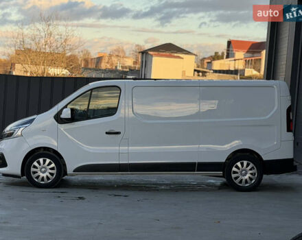 Белый Рено Трафик, объемом двигателя 2 л и пробегом 118 тыс. км за 18700 $, фото 13 на Automoto.ua