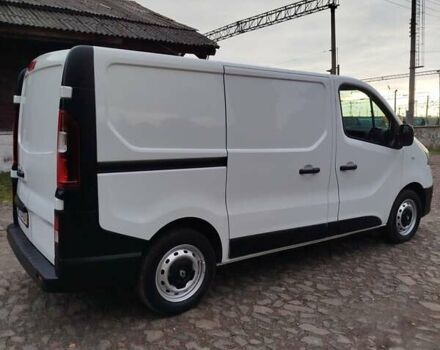 Белый Рено Трафик, объемом двигателя 0 л и пробегом 188 тыс. км за 16000 $, фото 2 на Automoto.ua