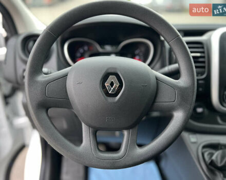 Белый Рено Трафик, объемом двигателя 2 л и пробегом 168 тыс. км за 18950 $, фото 21 на Automoto.ua