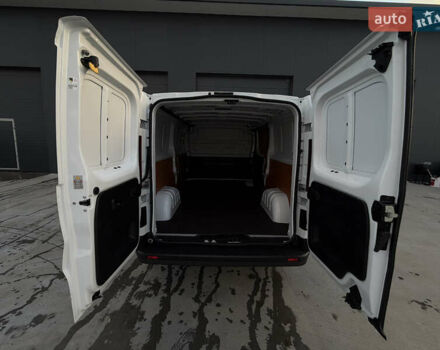 Белый Рено Трафик, объемом двигателя 2 л и пробегом 118 тыс. км за 18700 $, фото 28 на Automoto.ua