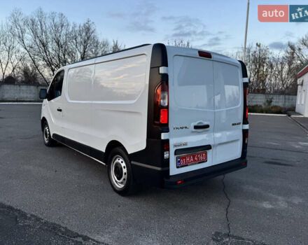 Белый Рено Трафик, объемом двигателя 2 л и пробегом 96 тыс. км за 20550 $, фото 11 на Automoto.ua