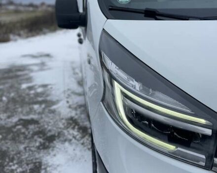 Белый Рено Трафик, объемом двигателя 2 л и пробегом 208 тыс. км за 16900 $, фото 5 на Automoto.ua