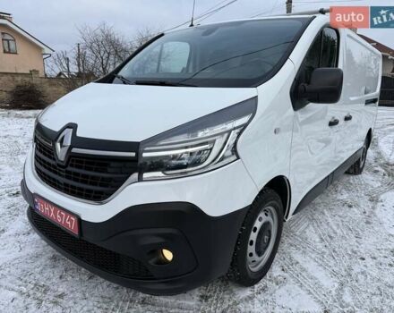 Белый Рено Трафик, объемом двигателя 2 л и пробегом 50 тыс. км за 21300 $, фото 1 на Automoto.ua