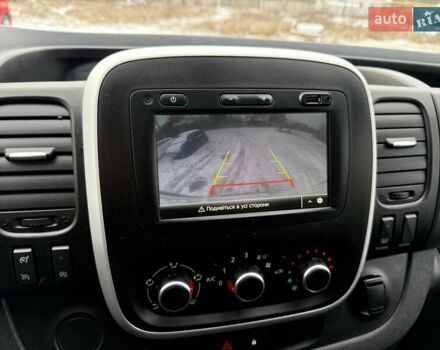 Белый Рено Трафик, объемом двигателя 2 л и пробегом 50 тыс. км за 21300 $, фото 18 на Automoto.ua