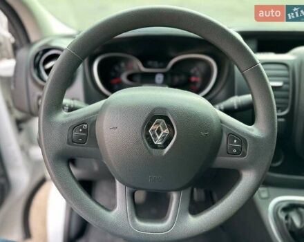 Білий Рено Трафік, об'ємом двигуна 2 л та пробігом 207 тис. км за 18100 $, фото 23 на Automoto.ua