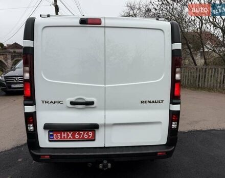 Белый Рено Трафик, объемом двигателя 2 л и пробегом 49 тыс. км за 21000 $, фото 4 на Automoto.ua