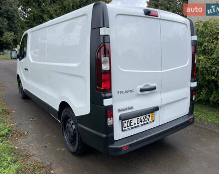 Білий Рено Трафік, об'ємом двигуна 2 л та пробігом 198 тис. км за 16990 $, фото 4 на Automoto.ua