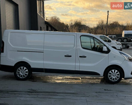 Белый Рено Трафик, объемом двигателя 2 л и пробегом 118 тыс. км за 18700 $, фото 15 на Automoto.ua