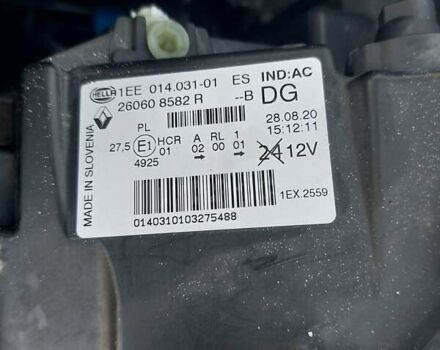 Белый Рено Трафик, объемом двигателя 2 л и пробегом 185 тыс. км за 17300 $, фото 42 на Automoto.ua