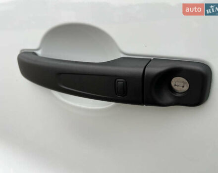 Белый Рено Трафик, объемом двигателя 2 л и пробегом 168 тыс. км за 18950 $, фото 15 на Automoto.ua