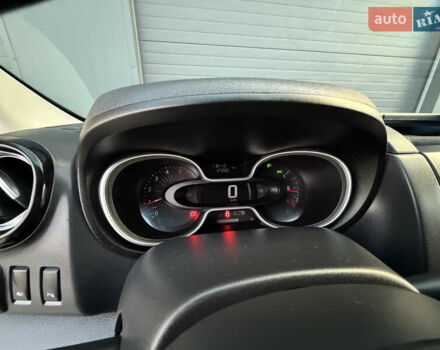 Белый Рено Трафик, объемом двигателя 2 л и пробегом 118 тыс. км за 18700 $, фото 48 на Automoto.ua