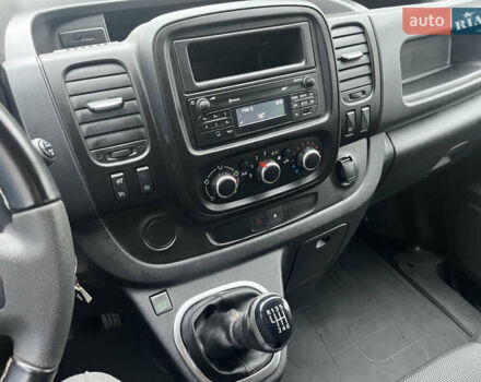 Белый Рено Трафик, объемом двигателя 2 л и пробегом 166 тыс. км за 16890 $, фото 18 на Automoto.ua