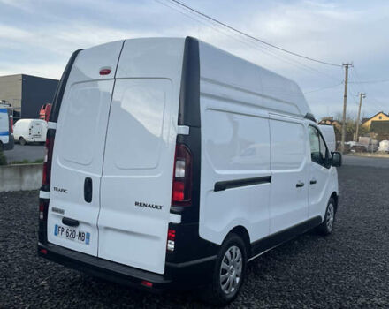 Белый Рено Трафик, объемом двигателя 2 л и пробегом 205 тыс. км за 16999 $, фото 5 на Automoto.ua