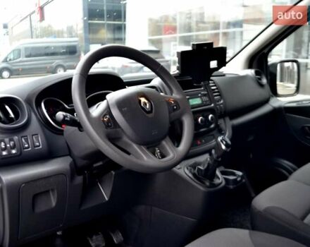 Белый Рено Трафик, объемом двигателя 2 л и пробегом 236 тыс. км за 16900 $, фото 107 на Automoto.ua