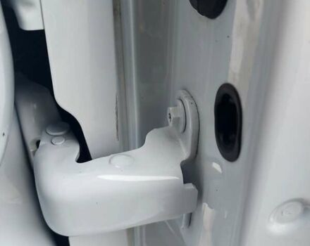 Білий Рено Трафік, об'ємом двигуна 2 л та пробігом 187 тис. км за 16700 $, фото 27 на Automoto.ua