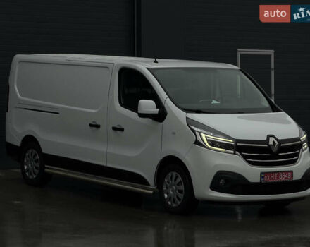 Белый Рено Трафик, объемом двигателя 2 л и пробегом 217 тыс. км за 18800 $, фото 4 на Automoto.ua