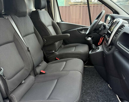 Белый Рено Трафик, объемом двигателя 2 л и пробегом 213 тыс. км за 16900 $, фото 24 на Automoto.ua