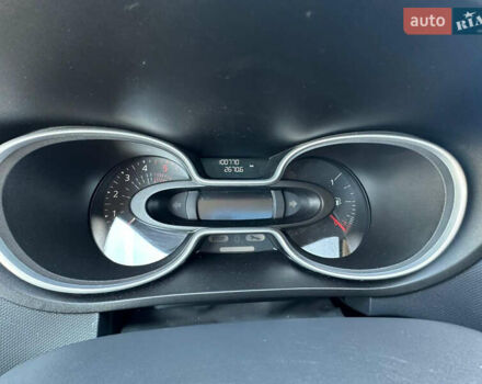 Білий Рено Трафік, об'ємом двигуна 2 л та пробігом 100 тис. км за 21400 $, фото 25 на Automoto.ua