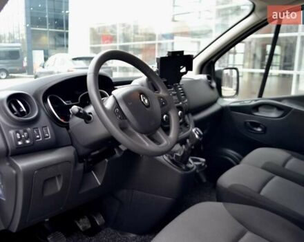 Белый Рено Трафик, объемом двигателя 2 л и пробегом 236 тыс. км за 16900 $, фото 84 на Automoto.ua