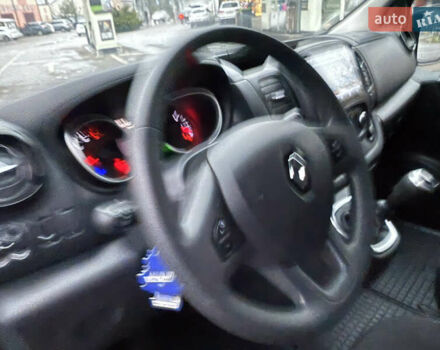 Белый Рено Трафик, объемом двигателя 2 л и пробегом 259 тыс. км за 16400 $, фото 43 на Automoto.ua