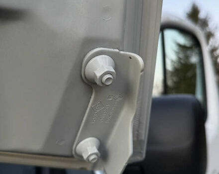 Белый Рено Трафик, объемом двигателя 2 л и пробегом 96 тыс. км за 19500 $, фото 46 на Automoto.ua