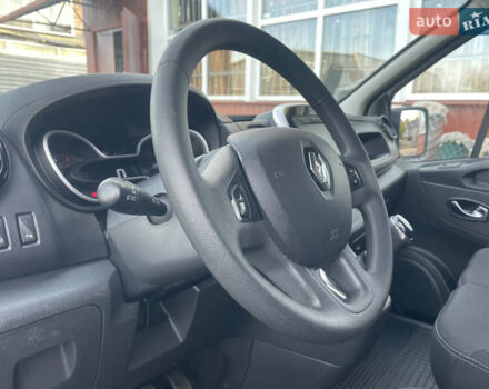 Белый Рено Трафик, объемом двигателя 2 л и пробегом 208 тыс. км за 14500 $, фото 21 на Automoto.ua