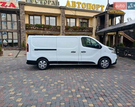 Белый Рено Трафик, объемом двигателя 2 л и пробегом 230 тыс. км за 14200 $, фото 3 на Automoto.ua