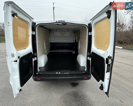 Белый Рено Трафик, объемом двигателя 2 л и пробегом 189 тыс. км за 17900 $, фото 28 на Automoto.ua