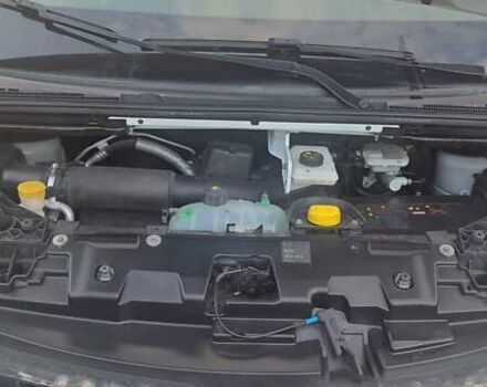 Белый Рено Трафик, объемом двигателя 2 л и пробегом 109 тыс. км за 19777 $, фото 45 на Automoto.ua