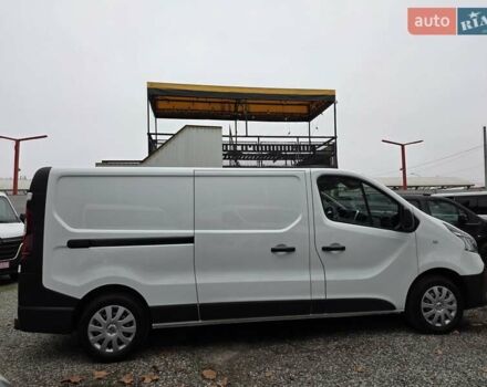 Белый Рено Трафик, объемом двигателя 2 л и пробегом 204 тыс. км за 18700 $, фото 6 на Automoto.ua