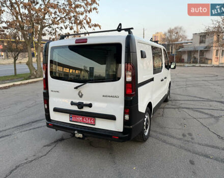 Белый Рено Трафик, объемом двигателя 2 л и пробегом 130 тыс. км за 18999 $, фото 16 на Automoto.ua