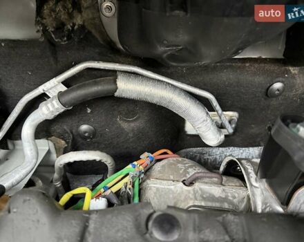 Белый Рено Трафик, объемом двигателя 2 л и пробегом 166 тыс. км за 19700 $, фото 52 на Automoto.ua