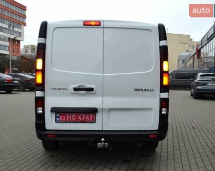 Белый Рено Трафик, объемом двигателя 2 л и пробегом 236 тыс. км за 16900 $, фото 74 на Automoto.ua
