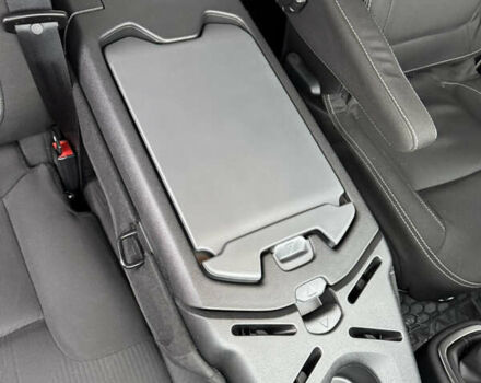 Білий Рено Трафік, об'ємом двигуна 2 л та пробігом 116 тис. км за 19450 $, фото 52 на Automoto.ua