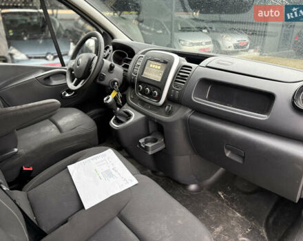 Белый Рено Трафик, объемом двигателя 2 л и пробегом 250 тыс. км за 16250 $, фото 13 на Automoto.ua