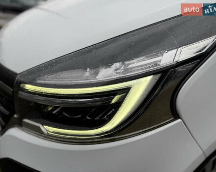 Белый Рено Трафик, объемом двигателя 2 л и пробегом 250 тыс. км за 16250 $, фото 11 на Automoto.ua