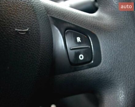 Белый Рено Трафик, объемом двигателя 2 л и пробегом 236 тыс. км за 16900 $, фото 96 на Automoto.ua