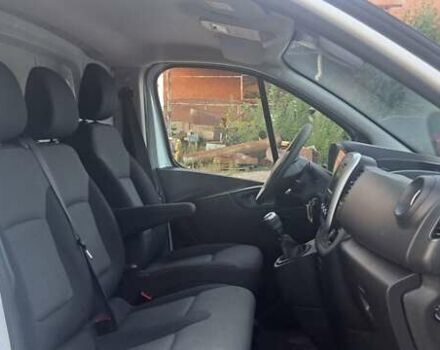 Білий Рено Трафік, об'ємом двигуна 2 л та пробігом 109 тис. км за 20500 $, фото 38 на Automoto.ua