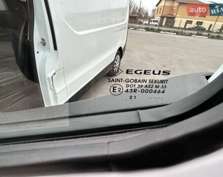 Белый Рено Трафик, объемом двигателя 2 л и пробегом 189 тыс. км за 17900 $, фото 18 на Automoto.ua