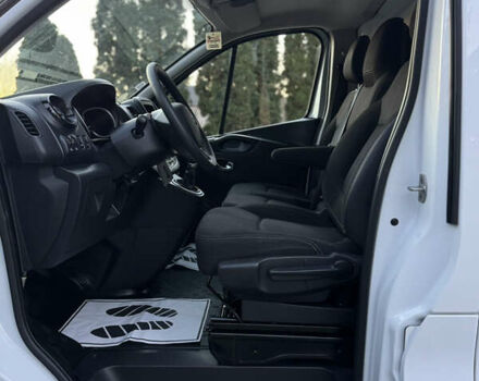 Белый Рено Трафик, объемом двигателя 2 л и пробегом 96 тыс. км за 19500 $, фото 22 на Automoto.ua