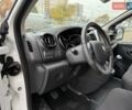 Белый Рено Трафик, объемом двигателя 2 л и пробегом 166 тыс. км за 19700 $, фото 13 на Automoto.ua